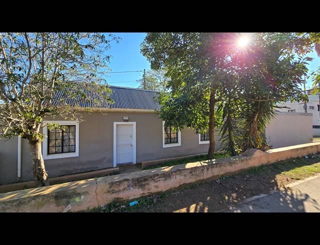 2 BEDROOM HOUSE FOR SALE IN GENADENDAL